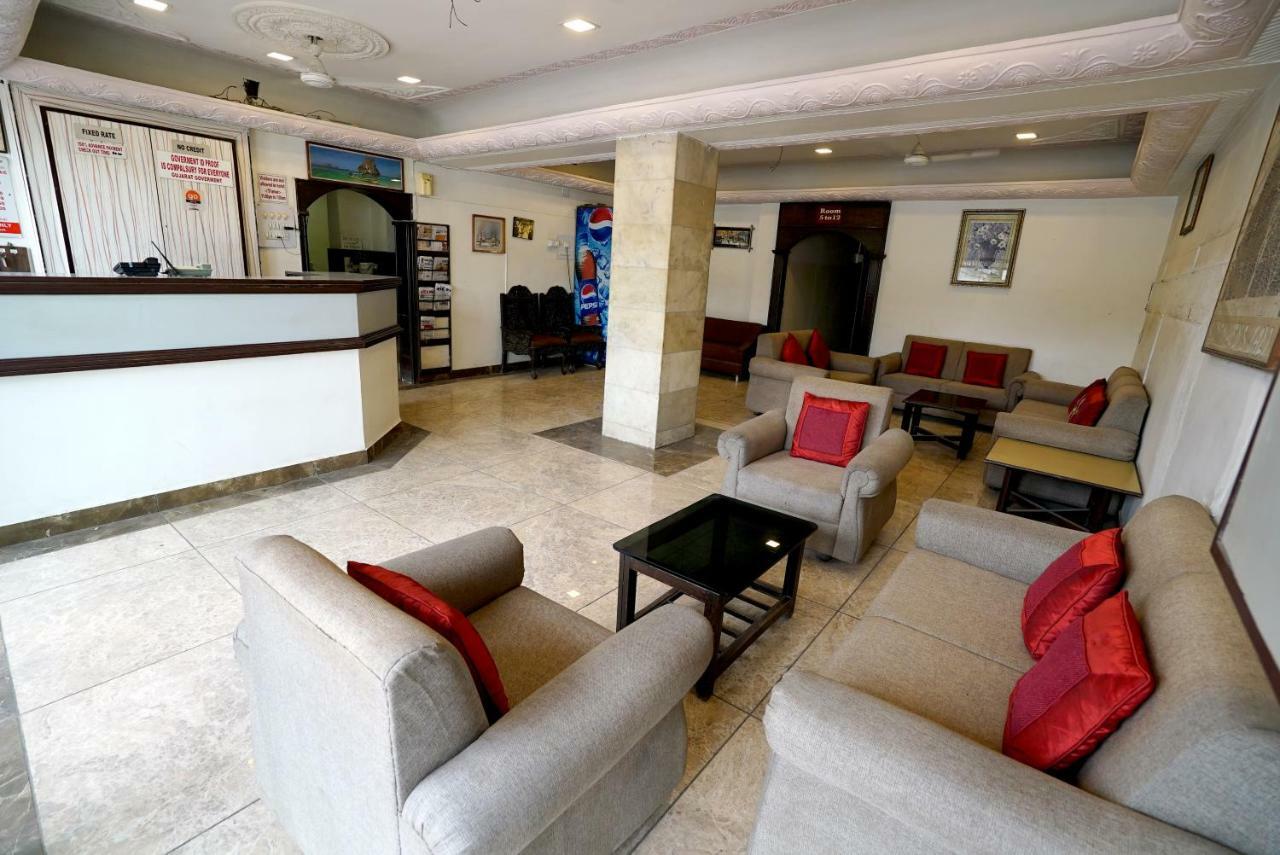 Hotel Royal Αχμπανταμπάντ Εξωτερικό φωτογραφία