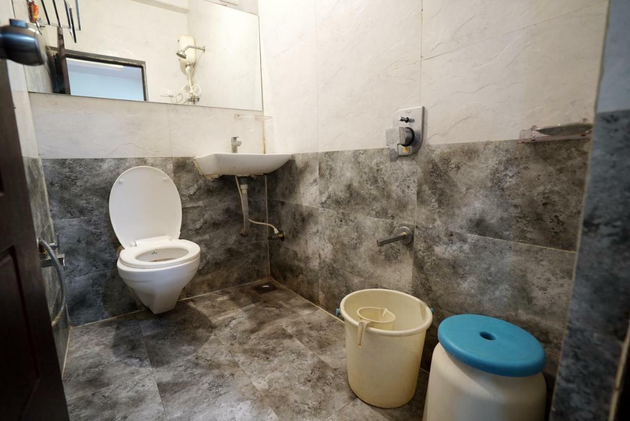 Hotel Royal Αχμπανταμπάντ Εξωτερικό φωτογραφία